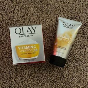 Olay Vitamin C + Peptide 24